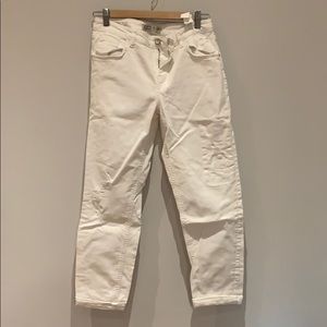 Zara white boyfriend jeans